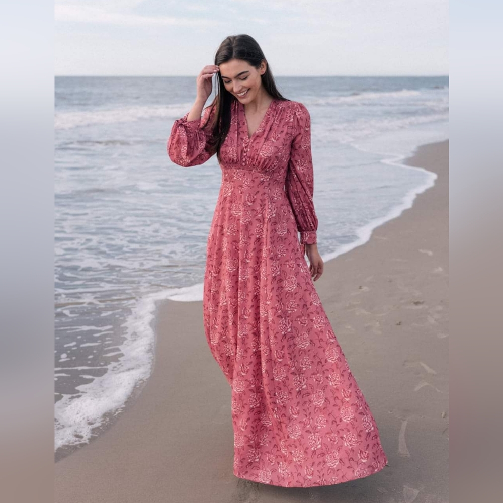 Gal meets glam Florence dress